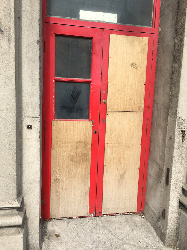 Irish House boarded up door